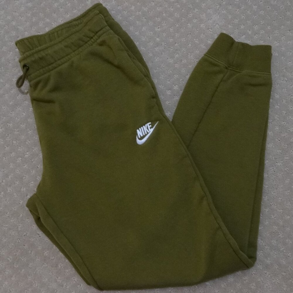 Nike Essential Fleece Jogger Pants, Olive, Size S